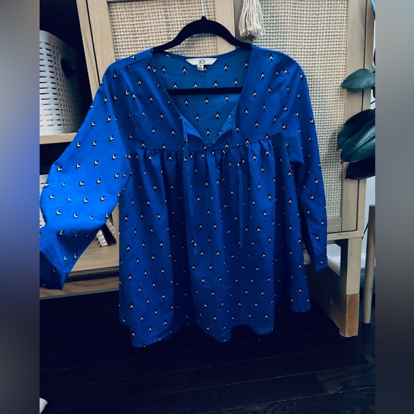 JACK Royal blue patterned light/girly blouse - Picture 2 of 2